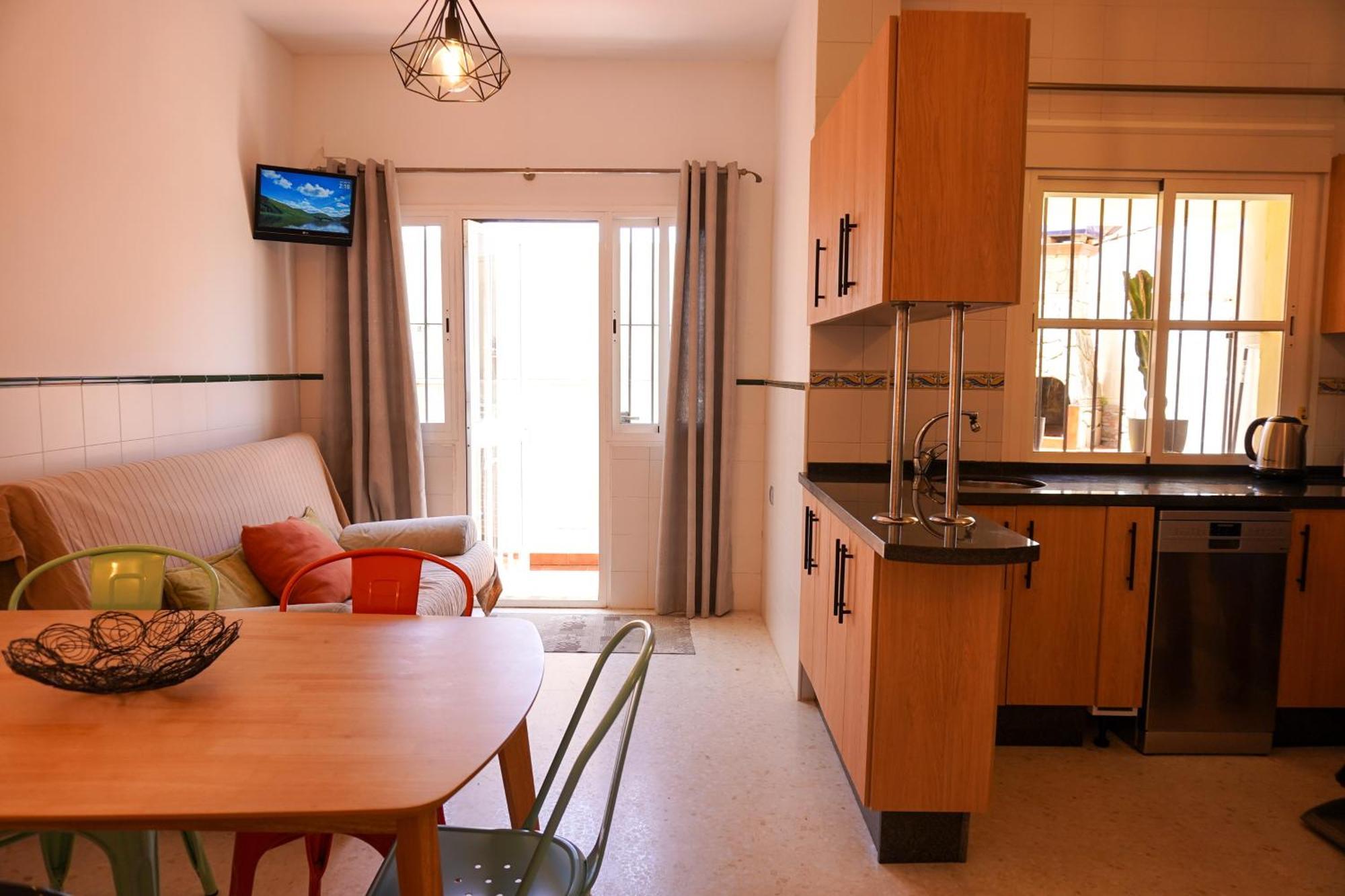Tarifa Family House 5 Min Walk To The Beach And Old Town 외부 사진