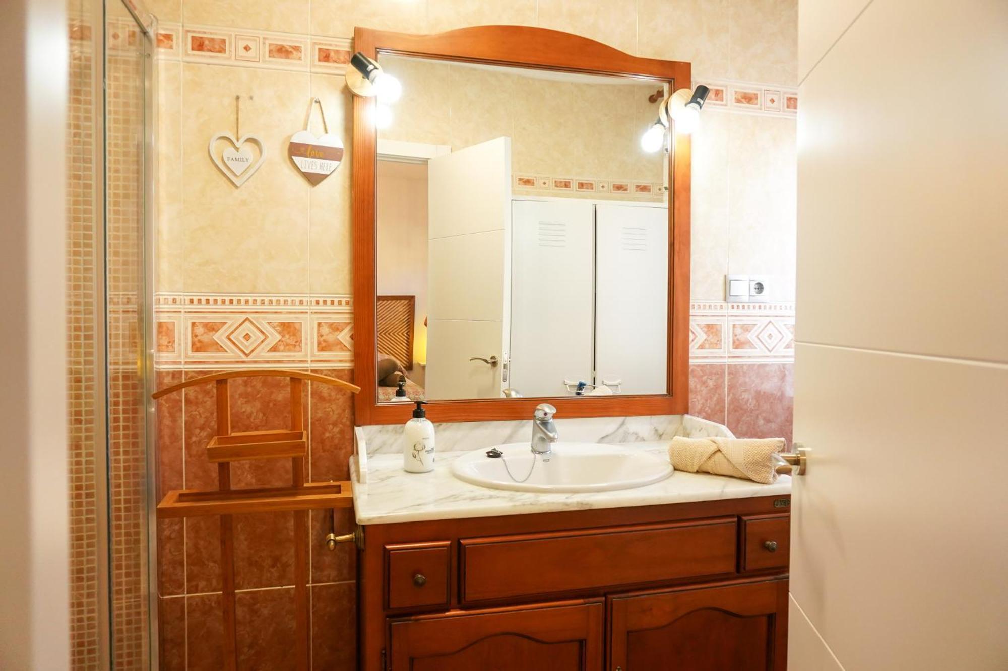 Tarifa Family House 5 Min Walk To The Beach And Old Town 외부 사진